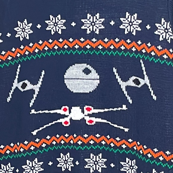 Star Wars Numbskull Made In England PTP 19” Length 26” Pit To Wrist 20” Arm 20”c - Picture 4 of 11